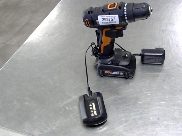 Drill avec batterie et chargeur