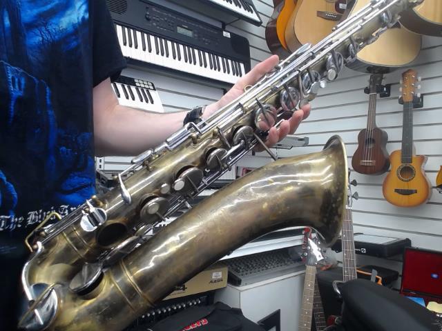 Saxophone magan pour dco ou reparation