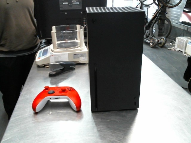 Xbox series x avec manette