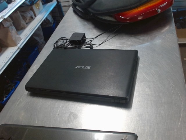 Asus laptop 6gb ram 1tb