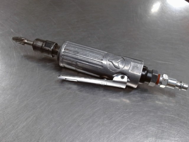 Grinder a air jet