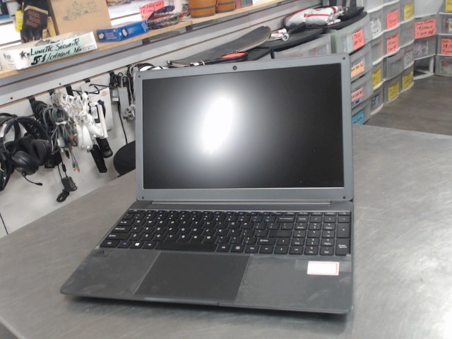 Cel n5095a 2.0ghz/12gb ram/512ssd+charge