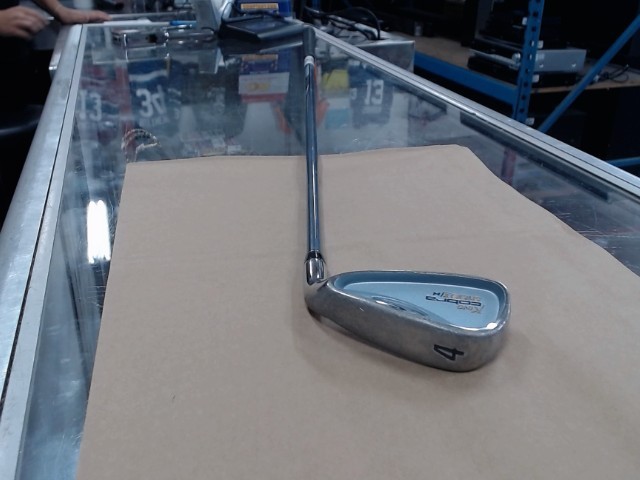 Fer golf #4(manche graphite)