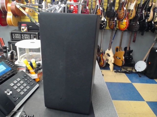 Spaker wireles active subwoofer alone