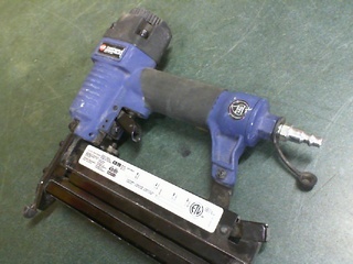Nailer stapler