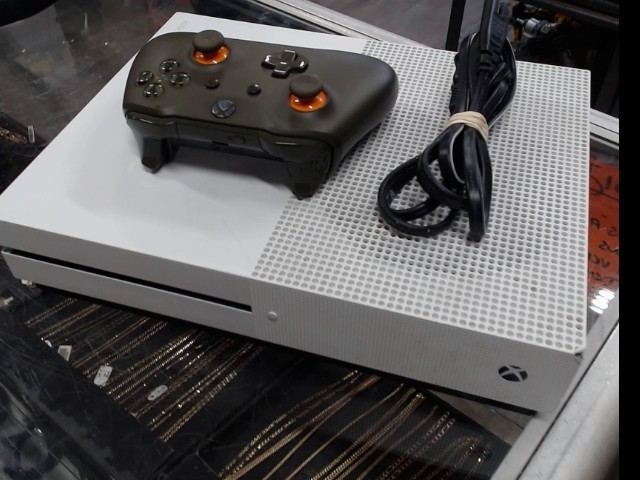 Console xbox one+man+fil