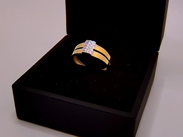 BAGUE EN OR 10KT NEW