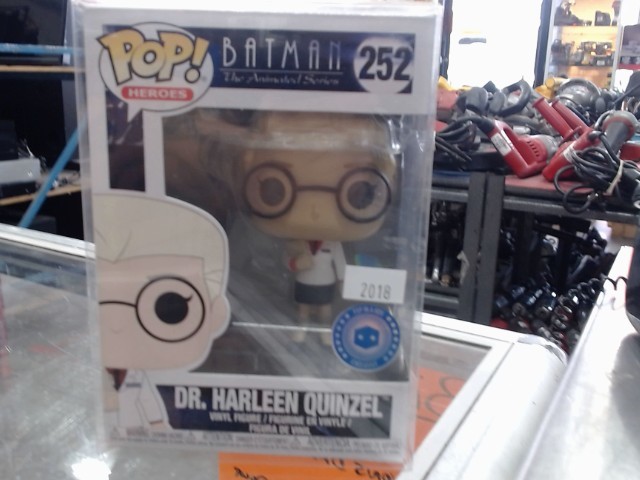 Figurine dr.harleen quinzel(neuf)