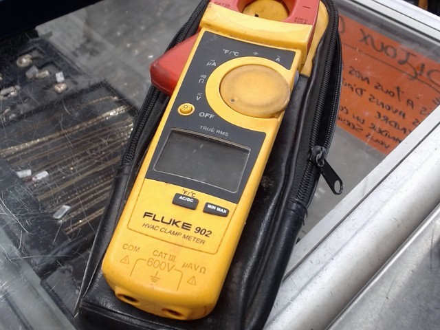 Clamp meter+probe+acc ds etuit