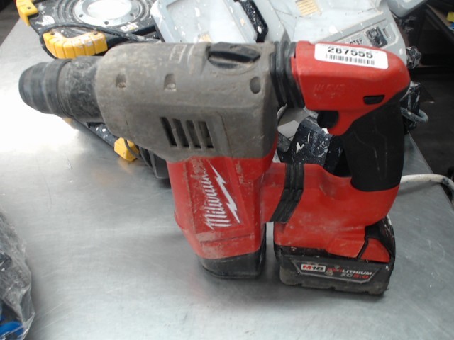 Hammer drill milwaukee avec batterie