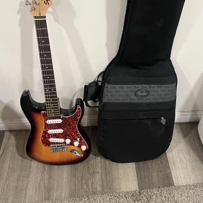 Guitare style strat +softcase