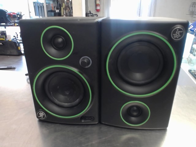 Paire speaker powered cr3
