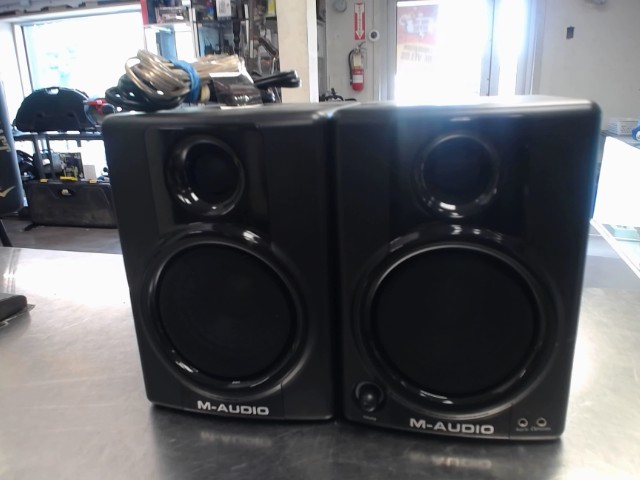 Paire moniteur studio m-audio