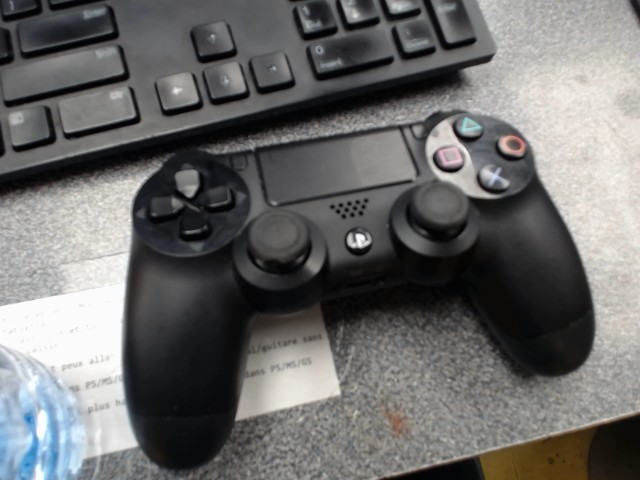 Manette de ps4 noir