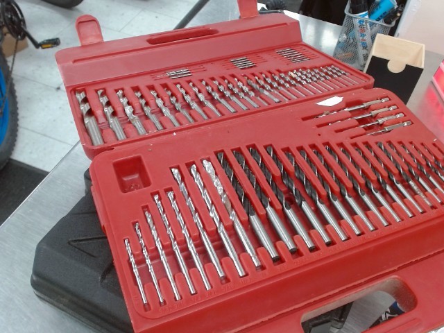 Impact driver bit set