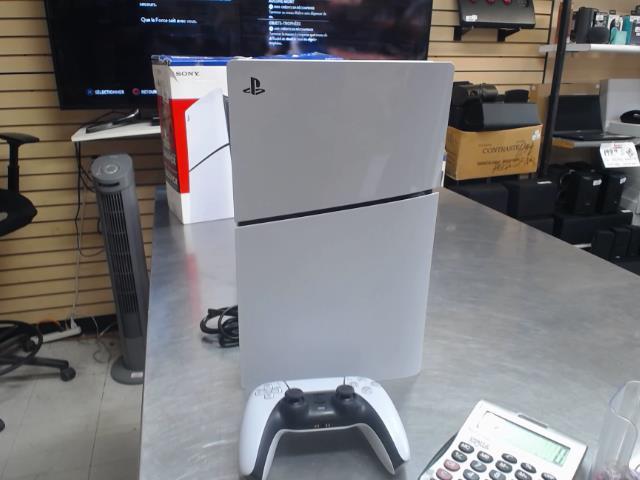 Ps5 slim digital + man + fils(2727)