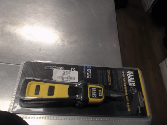Wire punch neuf
