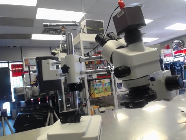 Microscope stereo