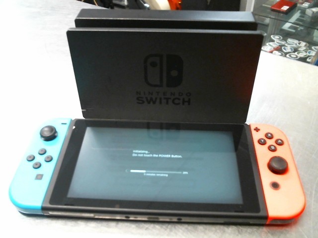 Switch avec dock no charger