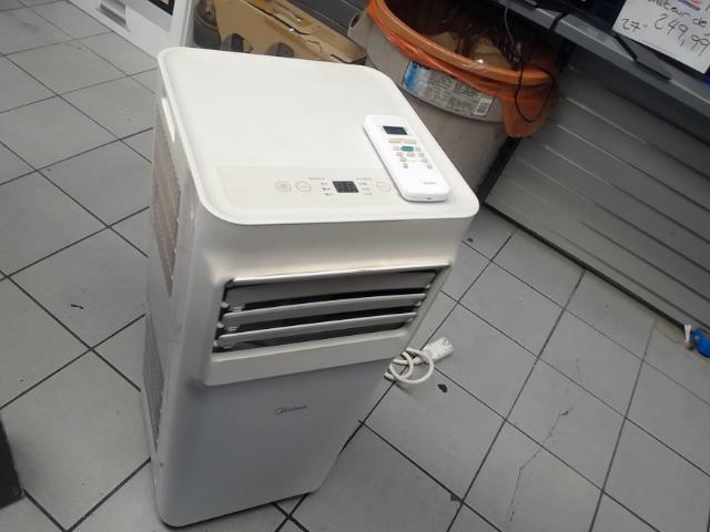 Air climatiser 8500 btu + acc  sac bleu