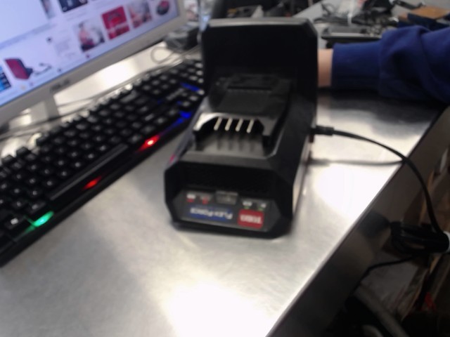 Chargeur batt