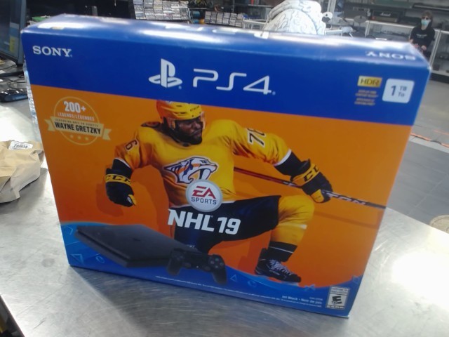 Consle ps4 +fil +boite