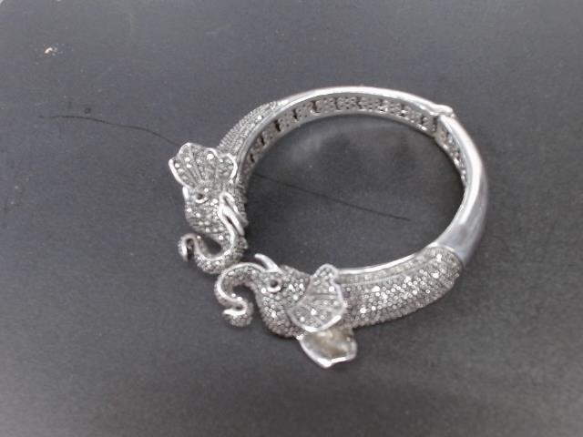 Bracelet 2 tte lephant ouvrage