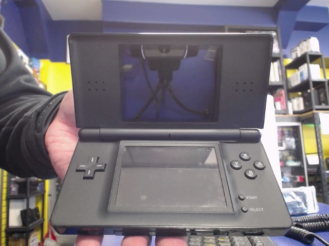 Console nintendo ds noir avec crayon