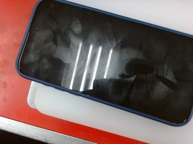 Iphone 15 pro max pw=121212