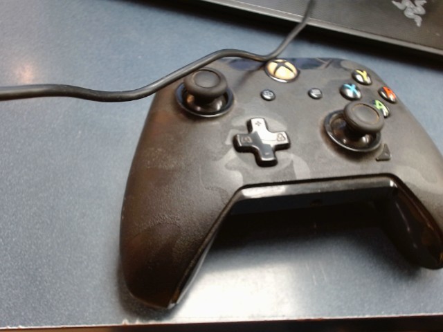 Manette xbox one camo correct