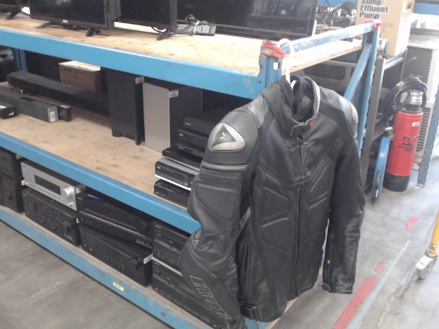 Manteau cuir speedbike(grandeur 48)