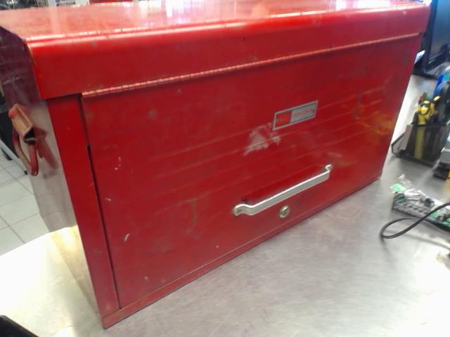 Heavy dutty tool box
