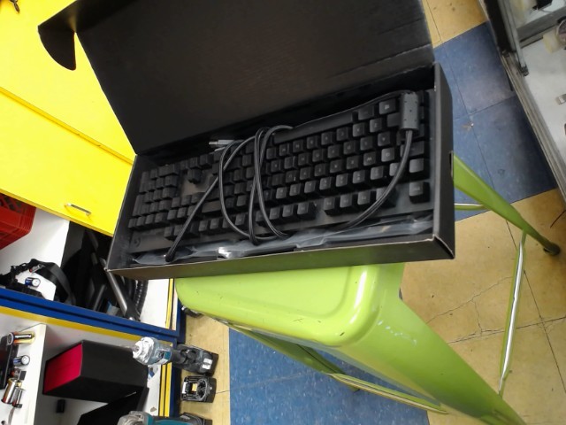Clavier mechanic avec boite