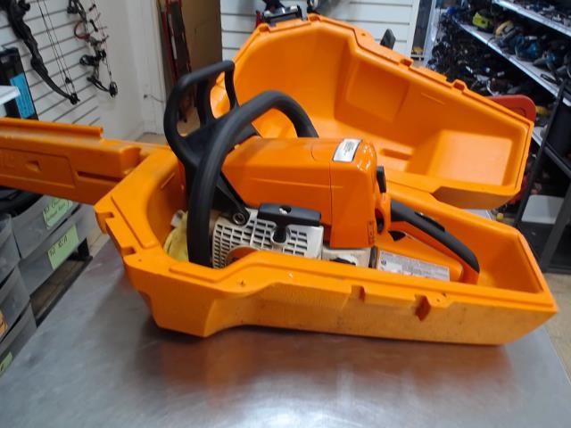 Chainsaw a gaz ds case orange