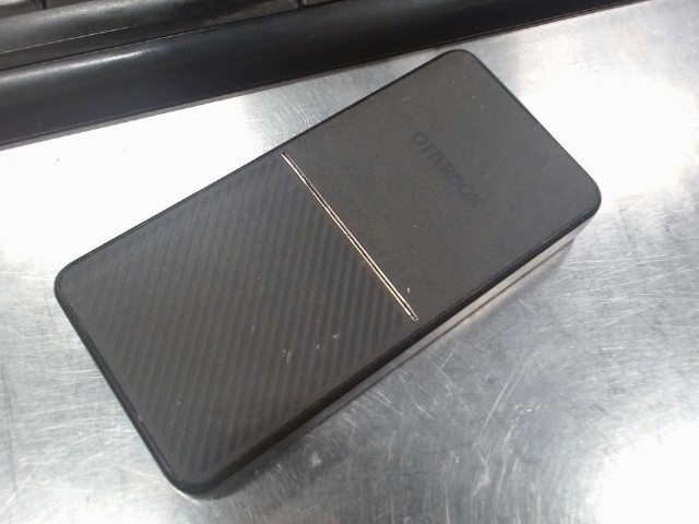 Battery otterbox 13000mah no fil