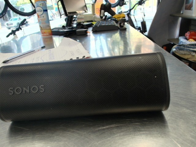 Sonos roam speaker