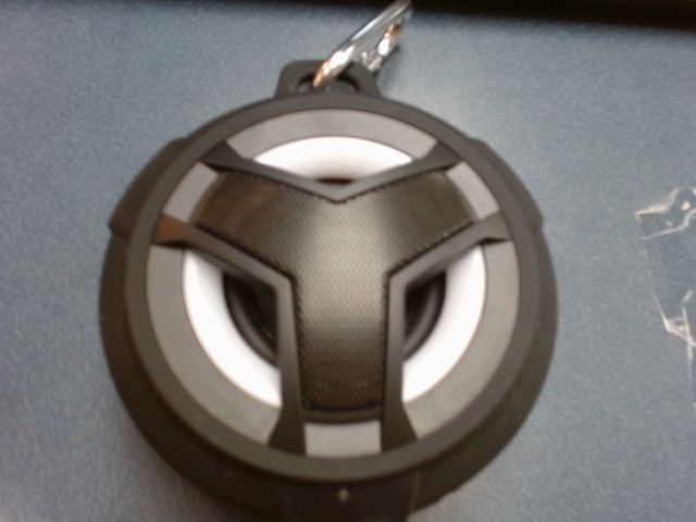 Speaker bluetooth avec clip
