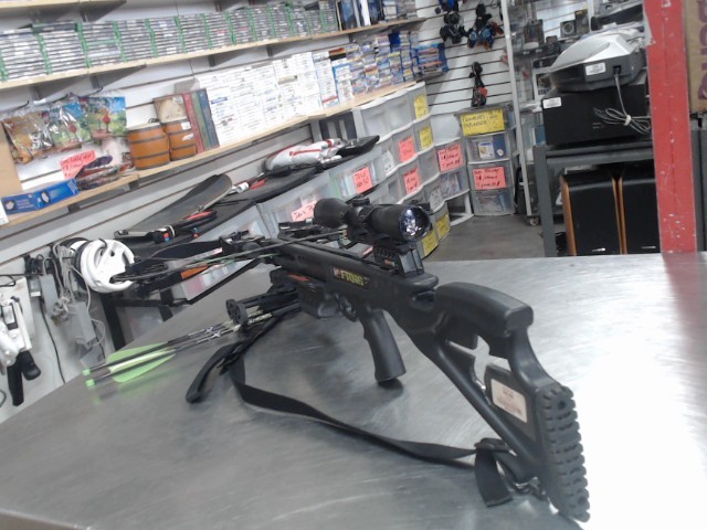 Arbalette+scope+fleche
