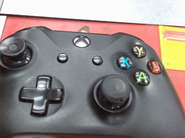 Manette noire 360