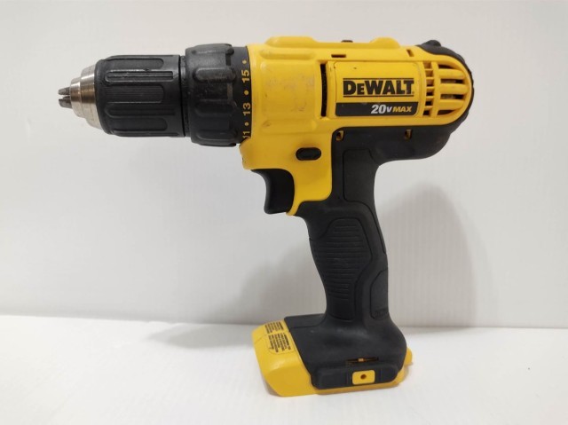 Visseuse dewalt jaune