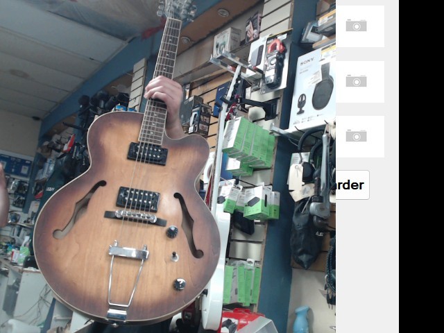 Guitar electro acoustic dans boite