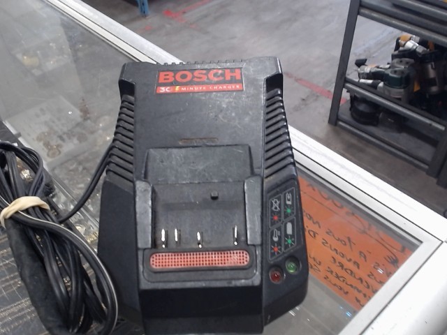 Chargeur de batterie bosch