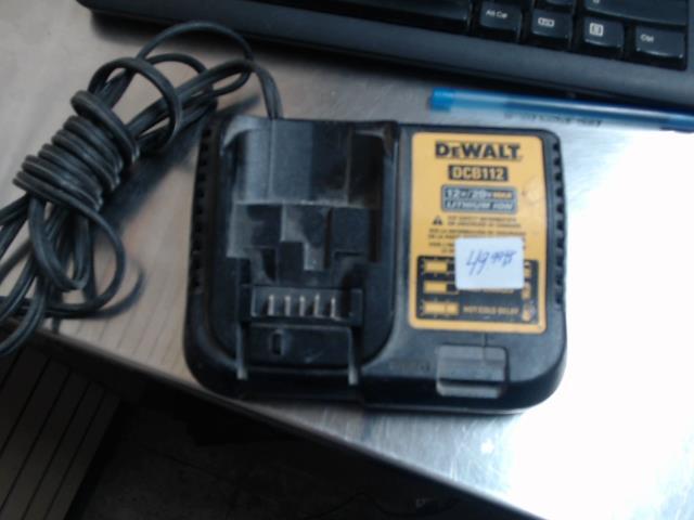Chargeur a batterie