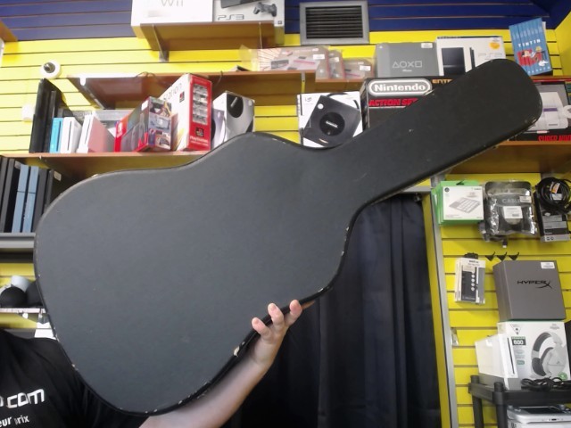 Case de guitare rigide
