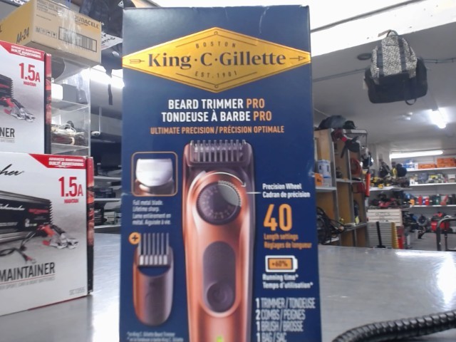 Beard trimmer pro