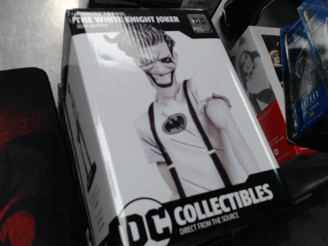 Batman black and white joker