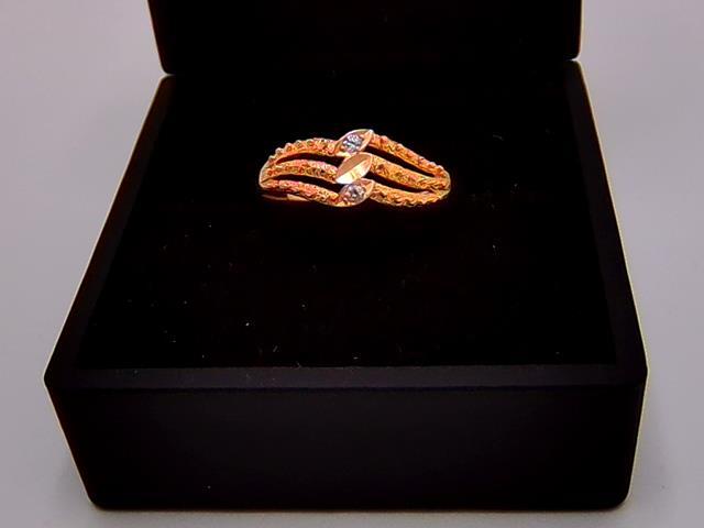 BAGUE EN OR 10KT