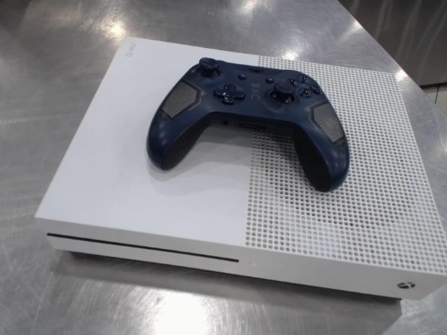 Console xbox one +manette+fils