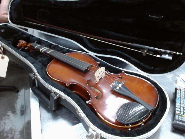 Violon 4/4+archet+hardcase