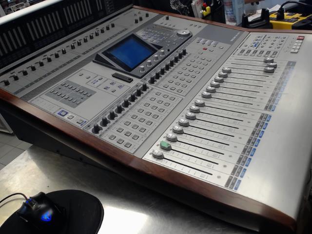 Mixeur meter bridge dm-3200-4800